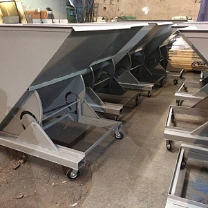 Контейнер саморазгружающийся 3 м3